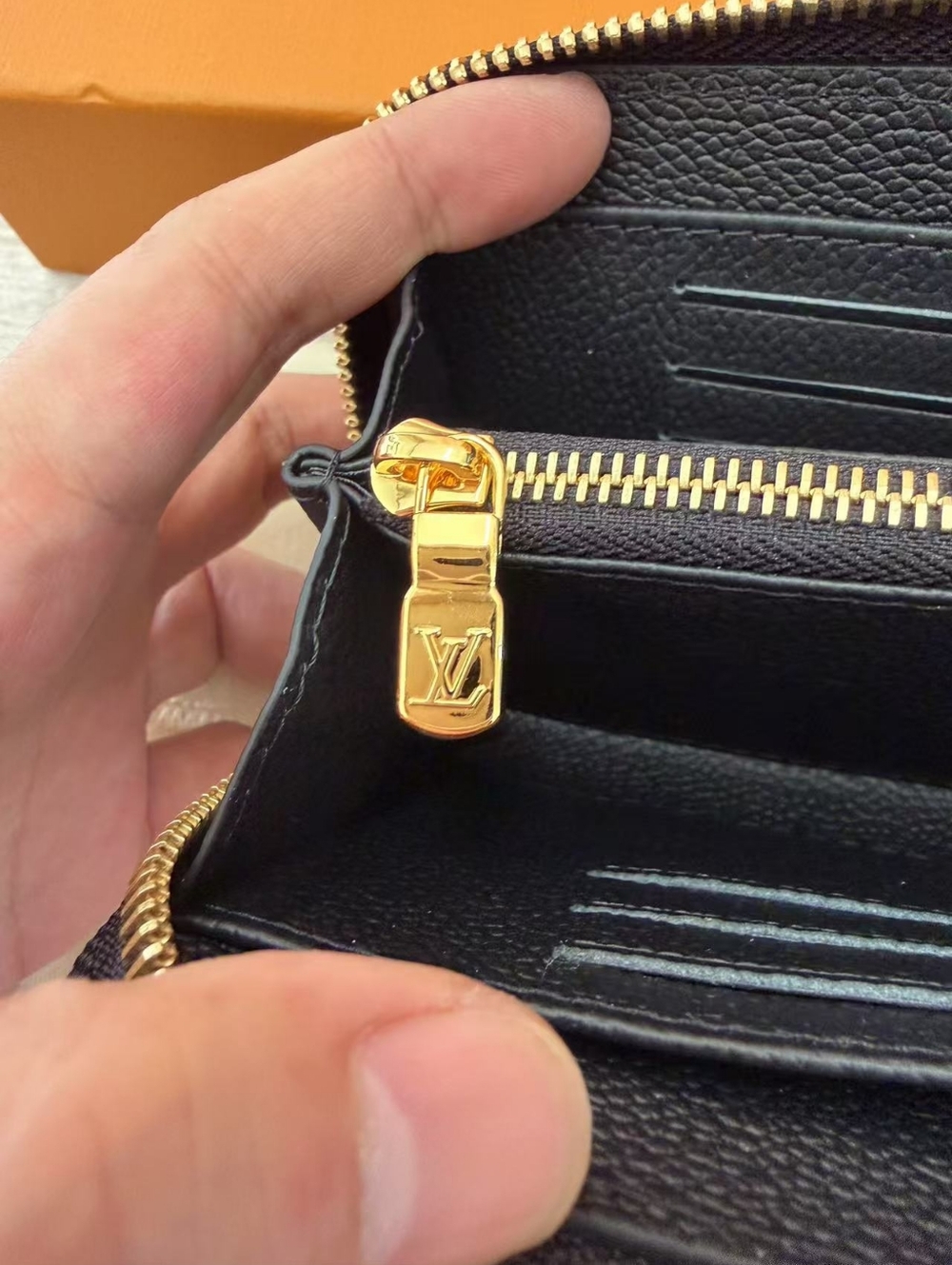 Louis Vuitton Margot Wallet - Picture 11 of 16